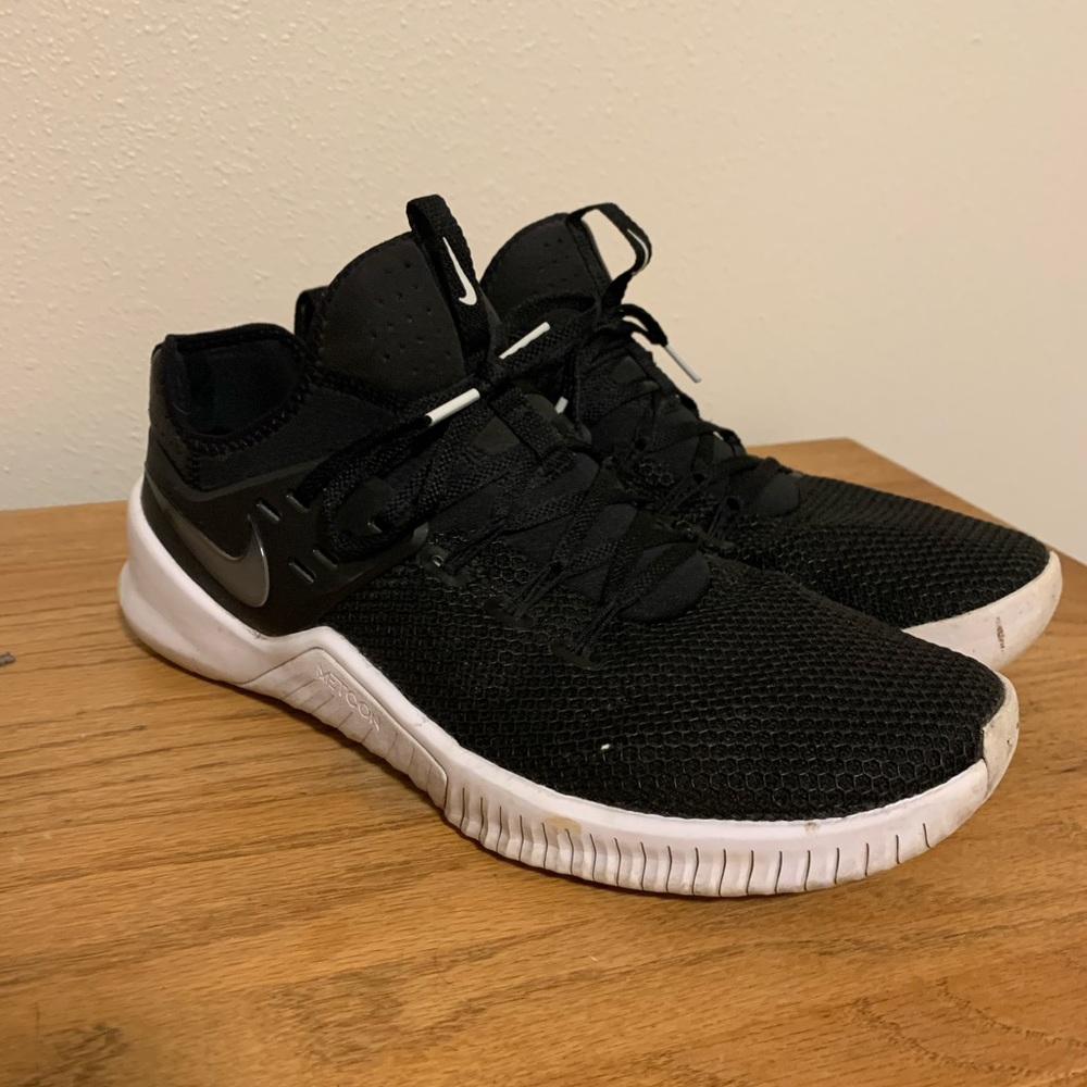Men’s Nike Metcon Free size 11